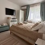 Villa Mm With Heated Pool, Sauna, Jacuzzi