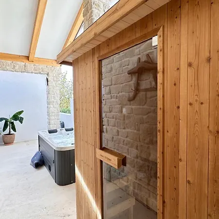 Mm With Heated Pool, Sauna, Jacuzzi Stankovci (Zadar)