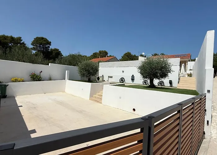 Mm With Heated Pool, Sauna, Jacuzzi *