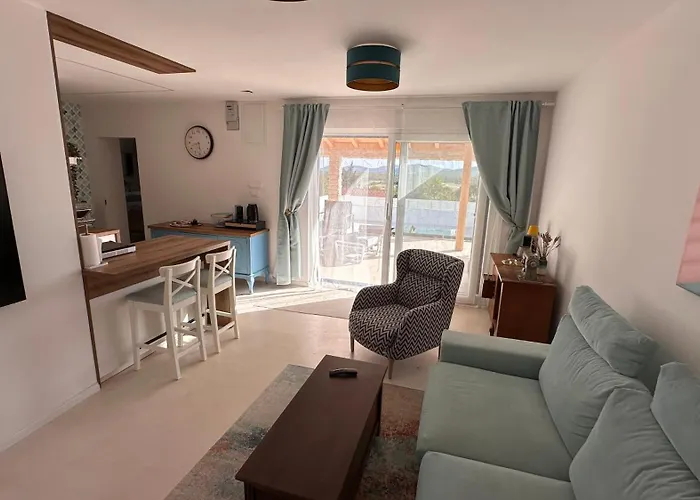 Mm With Heated Pool, Sauna, Jacuzzi *