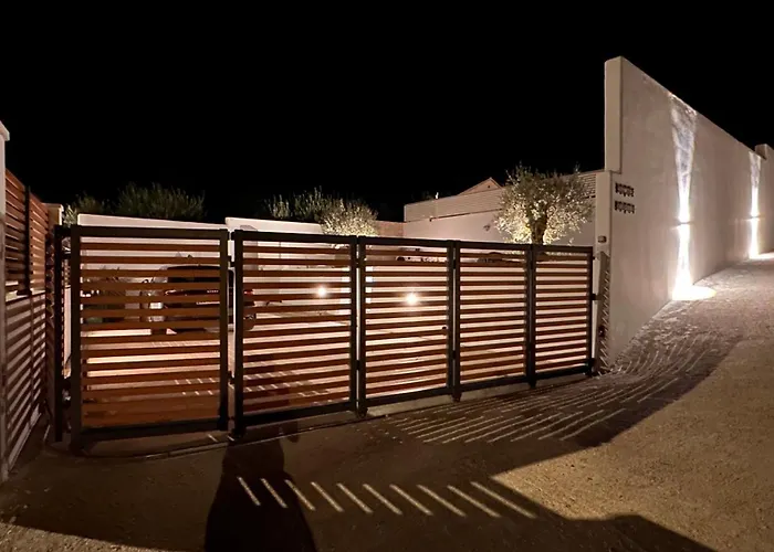 Mm With Heated Pool, Sauna, Jacuzzi